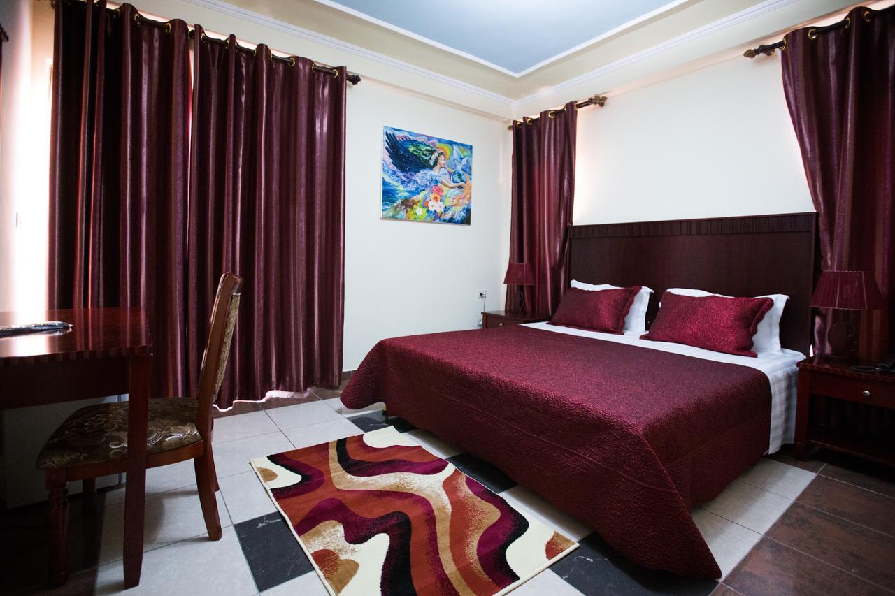 Orchidea 4* Tirana